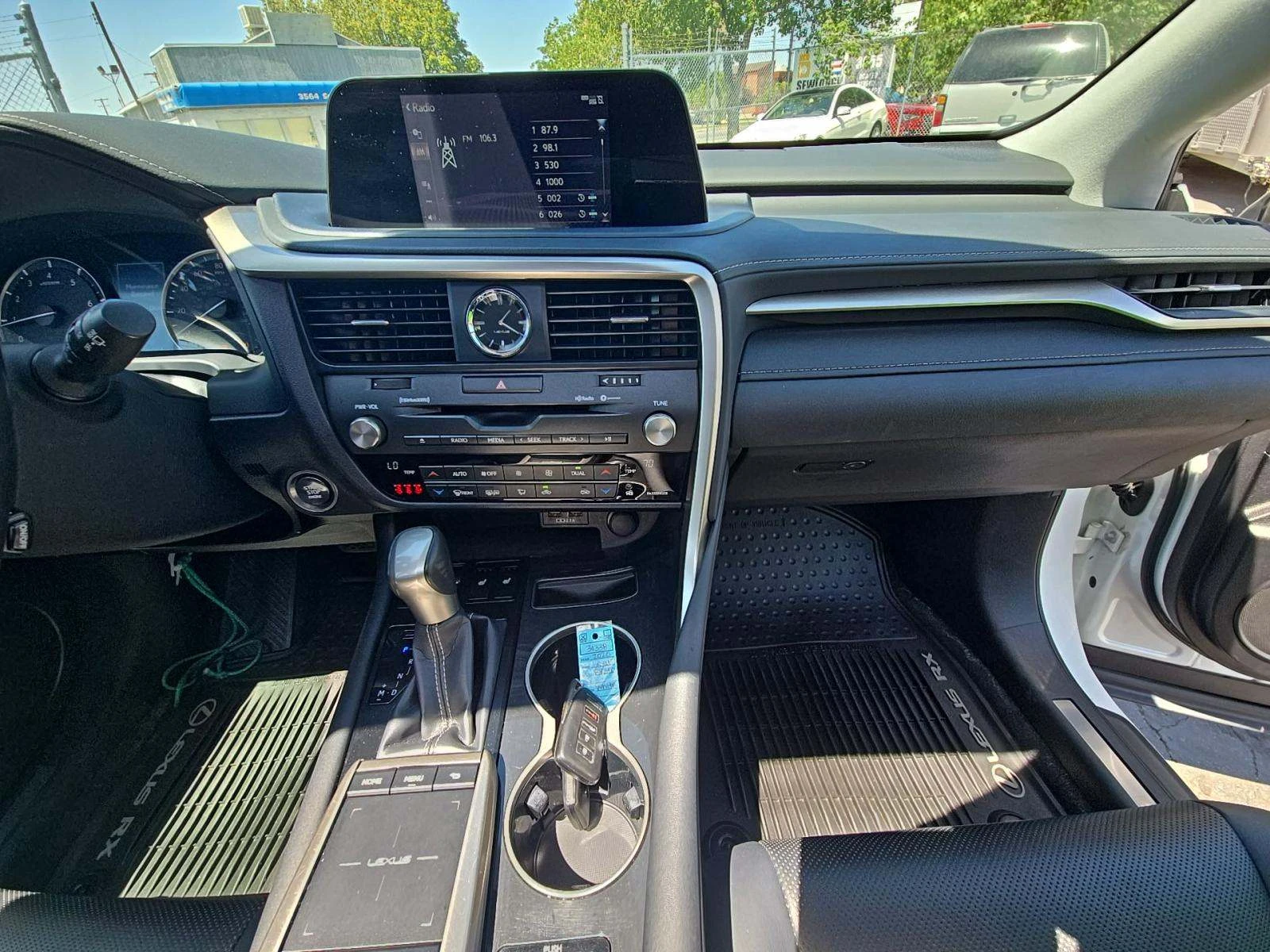 Lexus RX 350 2020* DISTRONIK* LANE ASSIST* М.ТОЧКА* ПОДГРЕВ* КА - изображение 10