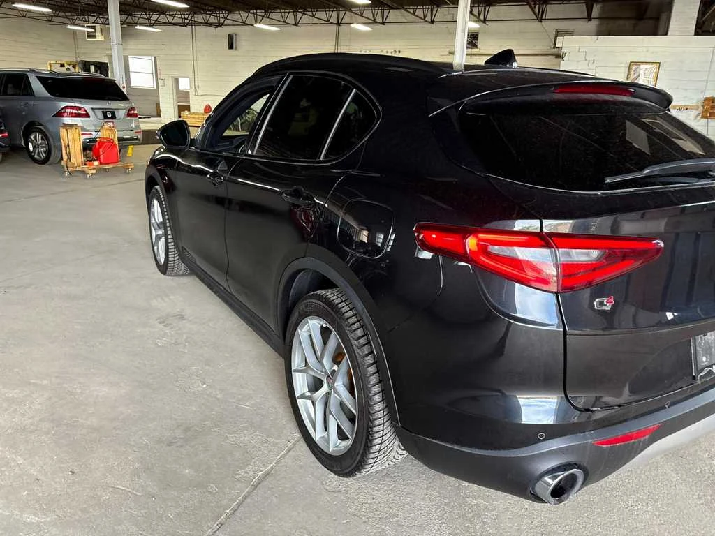 Alfa Romeo Stelvio 2.0T/121km/FIRST EDITION/ПАНОРАМА - изображение 7