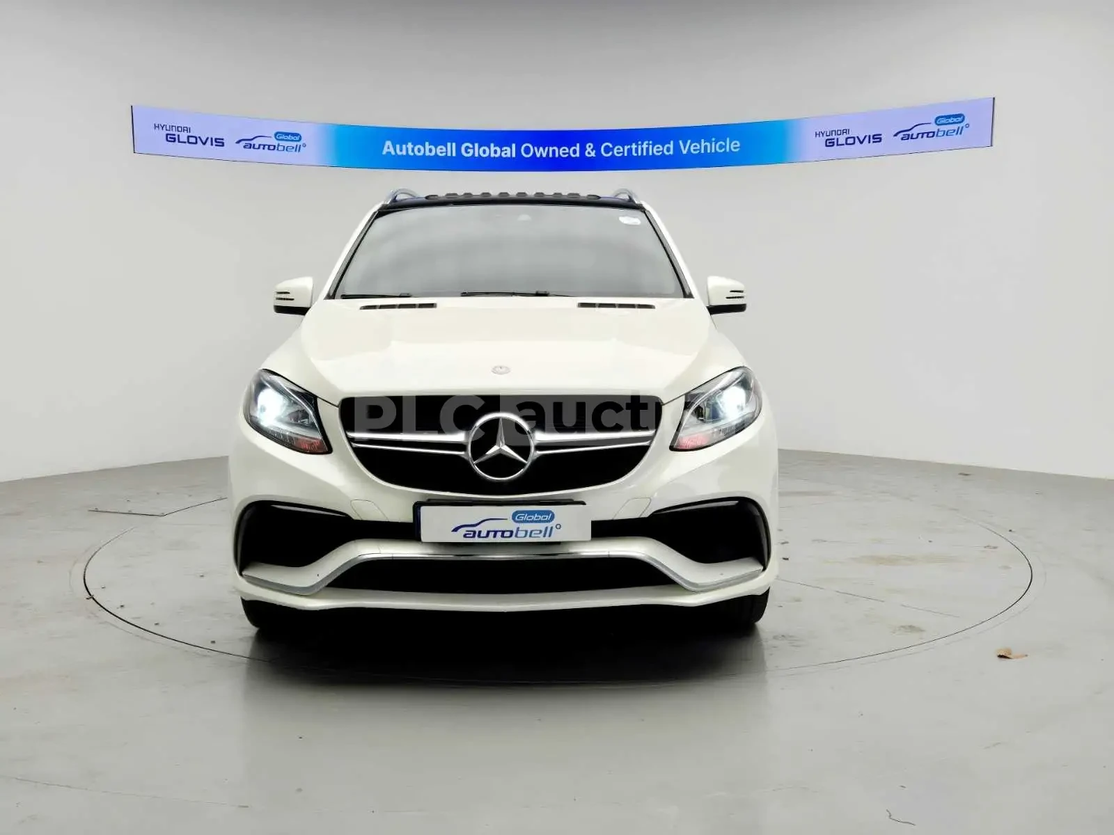 Mercedes-Benz GLE 350 4MATIC AMG PKG| ПОДГРЕ| KEYLESS| LANE ASSIST, снимка 2 - Автомобили и джипове - 54060132