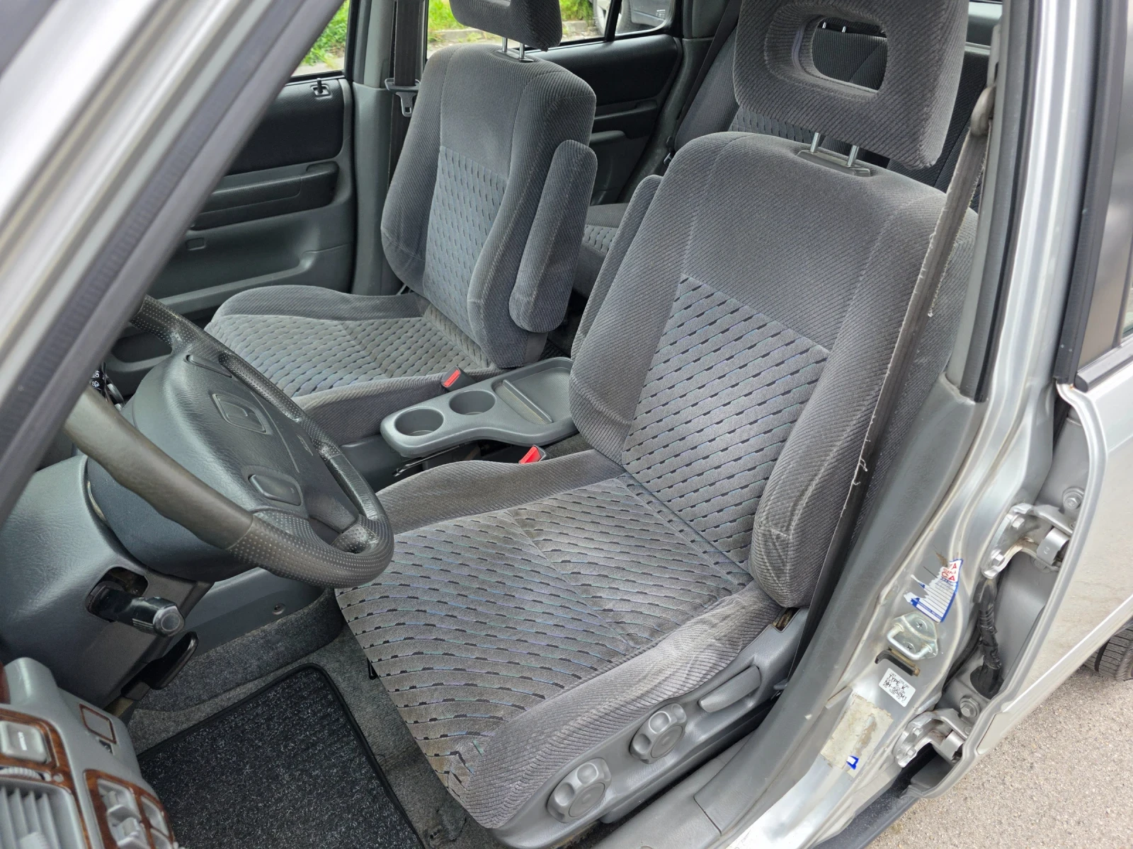 Honda Cr-v 2.0i 4x4 147k.c ITALIA , снимка 10 - Автомобили и джипове - 54621084