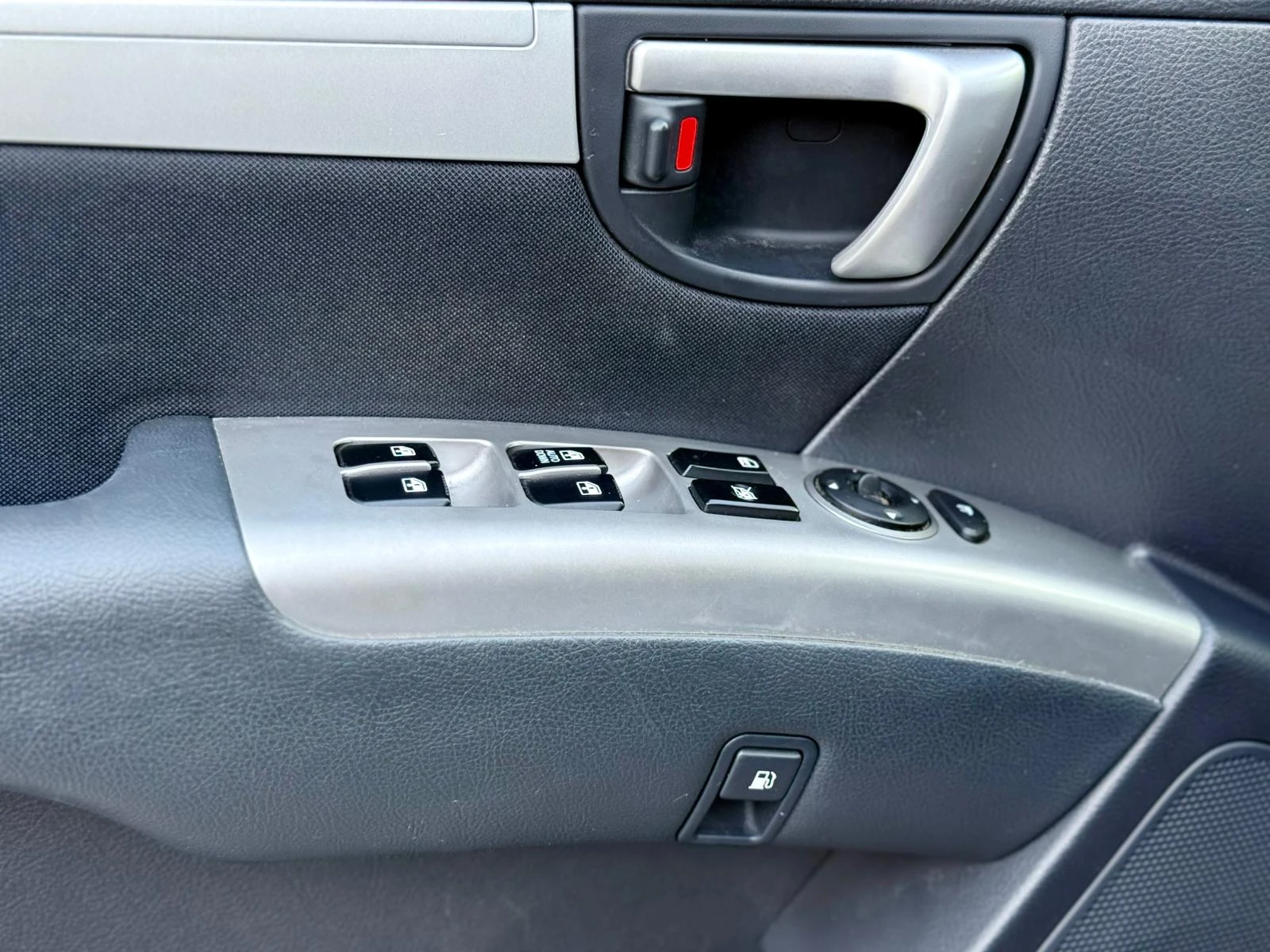 Hyundai Santa fe 2.7* V6* Rollbar*  | Mobile.bg � ����������� 7