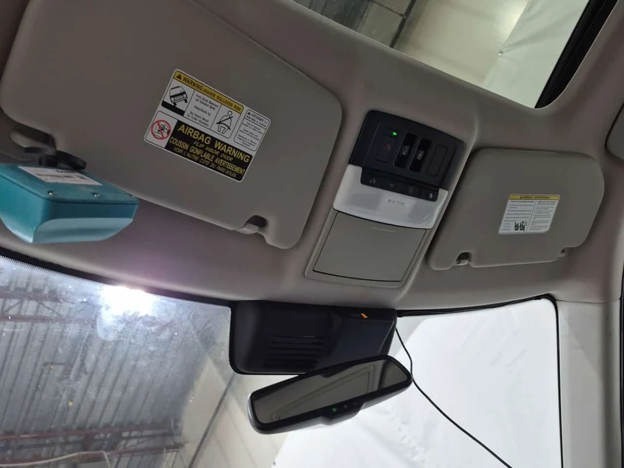 Mitsubishi Outlander * SE, BLACK EDITION, Ralliart Edition * CARFAX * Б, снимка 13 - Автомобили и джипове - 54687418
