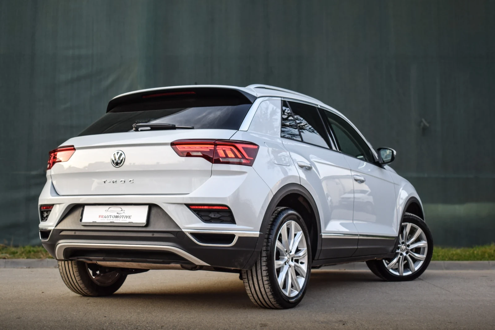VW T-Roc 1.5  Digital/Keyless, снимка 5 - Автомобили и джипове - 55380259