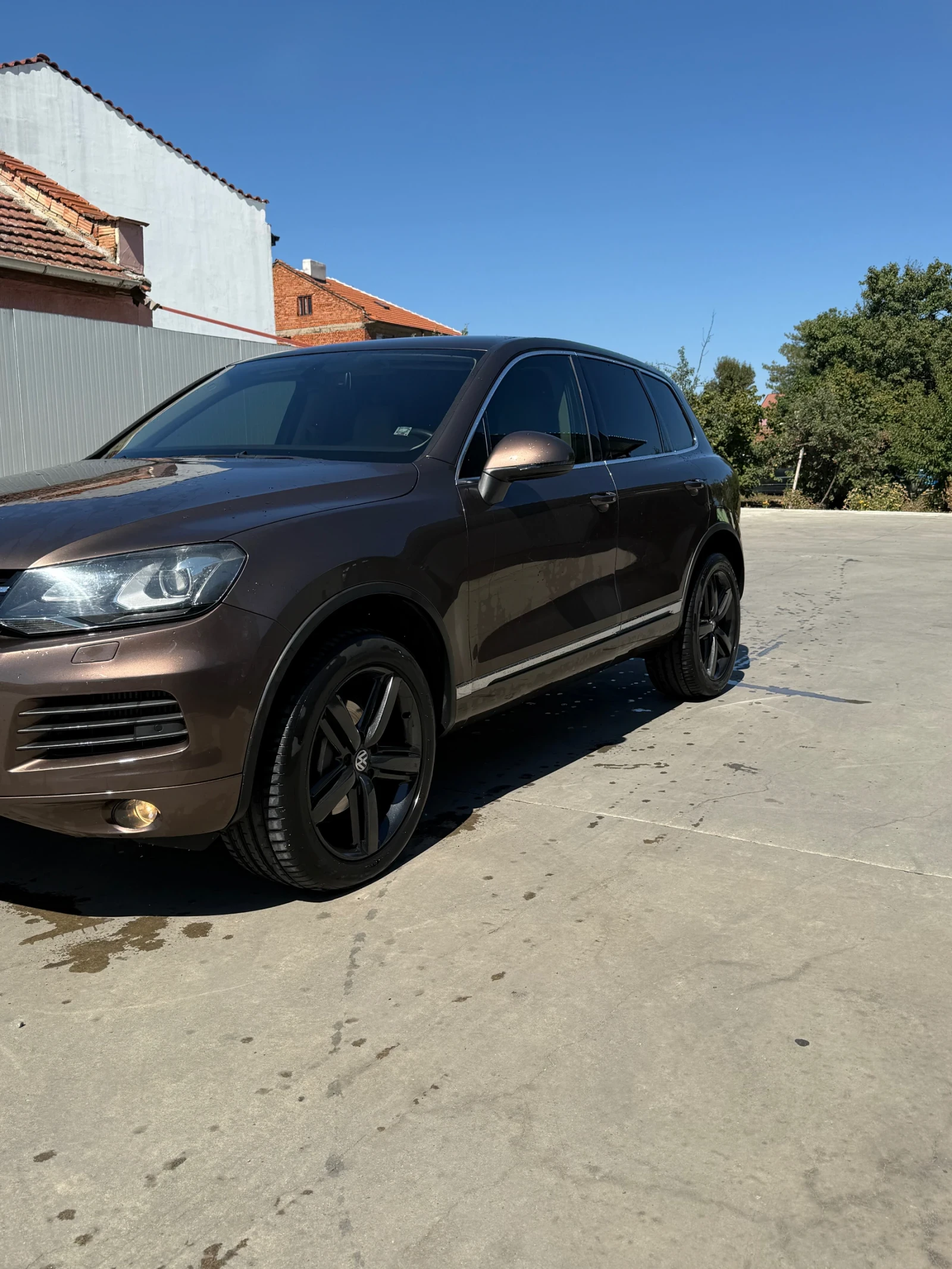 VW Touareg 3.0, снимка 3 - Автомобили и джипове - 56074512