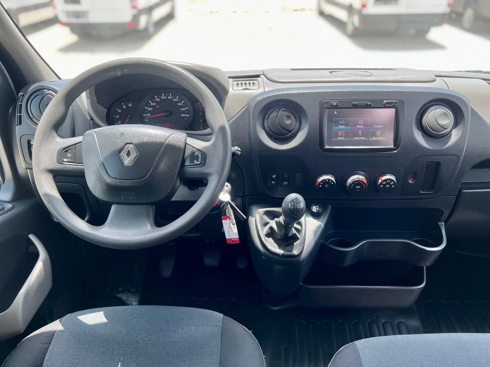 Renault Master 6- / 130. / 2016 /   | Mobile.bg   14