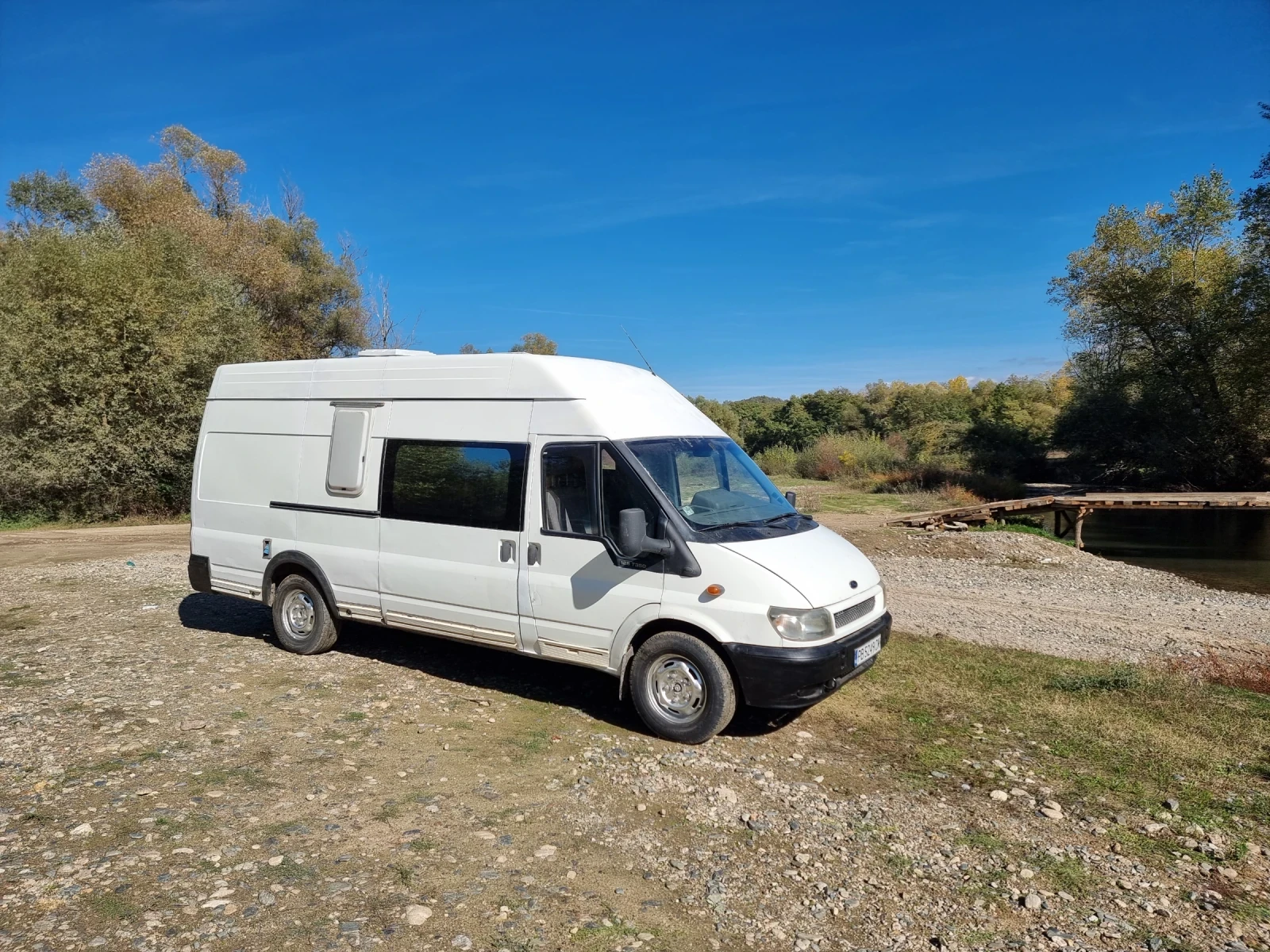 Ford Transit 2.4 TD   Camper