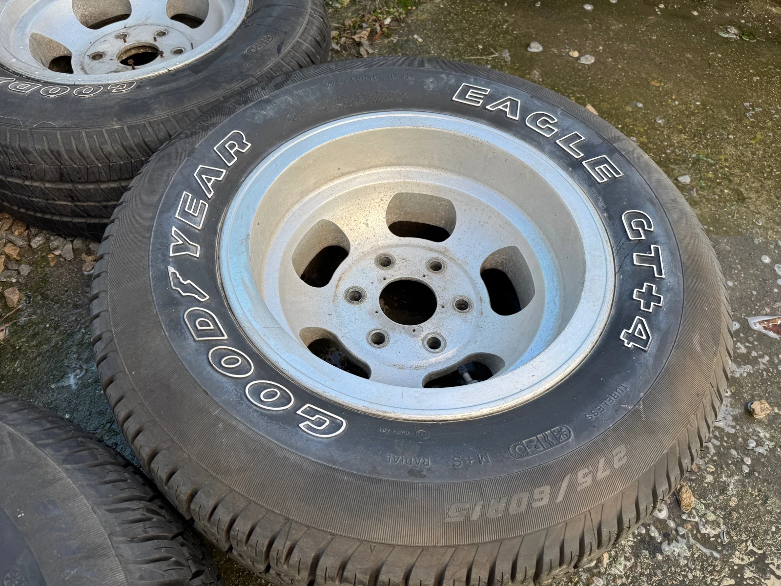 ���� � ������ 275/60R15 | Mobile.bg � ����������� 4