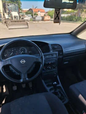 Opel Zafira 2.0Д  КЛИМА 101К, снимка 15
