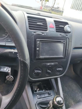 VW Golf 2.0 TDI, снимка 6