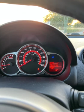 Mazda 2 1.5 Swiss | Mobile.bg    12