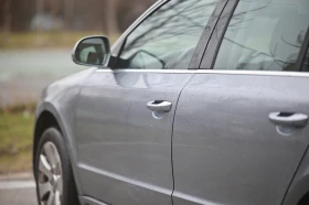 Skoda Superb - 5350 € / 10463.69 лв. - 44441285 4