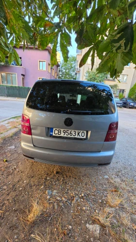 VW Touran 1.9 TDI 105 �.�. R-Line | 2009 �. | 5 �����  | Mobile.bg � ����� ������ 4