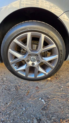 VW Touran 1.9 TDI 105 �.�. R-Line | 2009 �. | 5 �����  | Mobile.bg � ����� ������ 5
