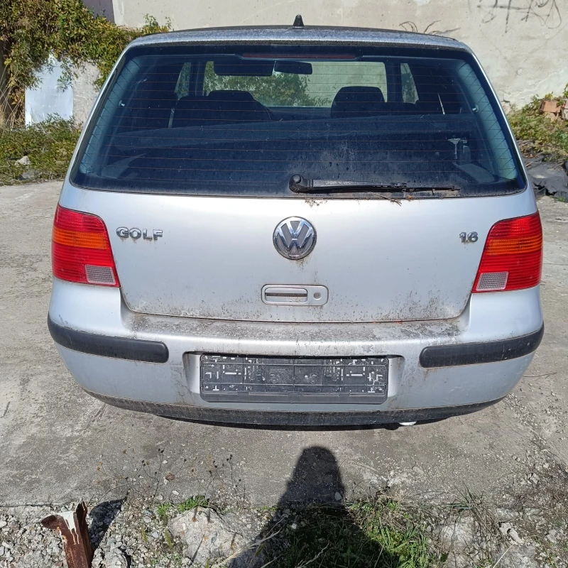 VW Golf 4, снимка 3 - Автомобили и джипове - 47411064