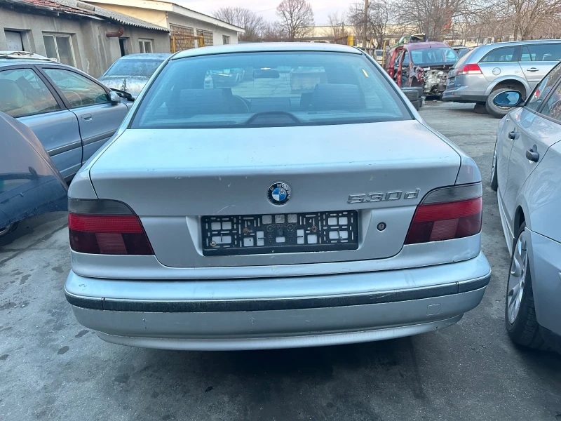 BMW 530, снимка 3 - Автомобили и джипове - 47926094