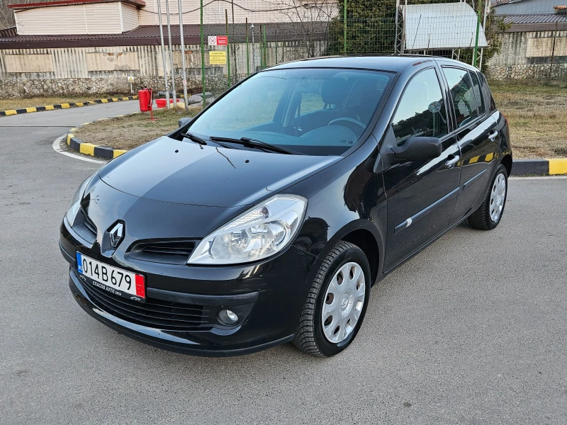 Renault Clio 1.2 Klima/113000 km/ Топ състояние, снимка 2 - Автомобили и джипове - 49404863