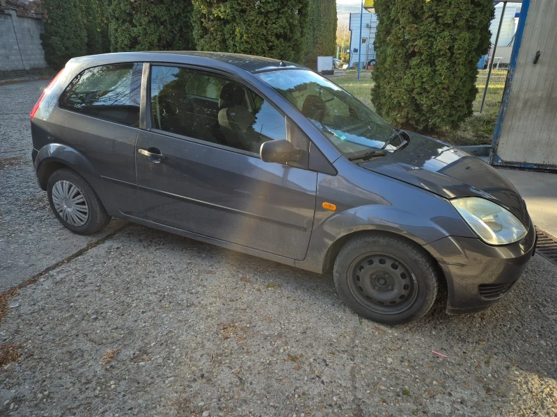 Ford Fiesta, снимка 1 - Автомобили и джипове - 49545141