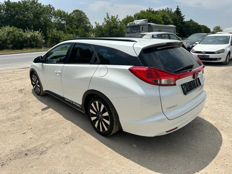 Honda Civic 1.8i, Euro5, Led, Камера! , снимка 6 - Автомобили и джипове - 50619601