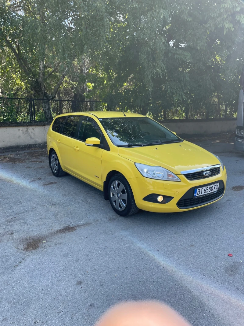 Ford Focus 1.4I, снимка 7 - Автомобили и джипове - 52432667