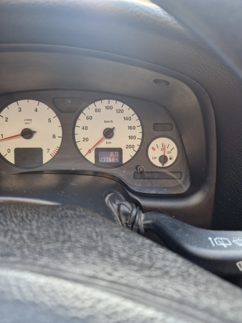 Opel Astra G karavan, снимка 4 - Автомобили и джипове - 51675733