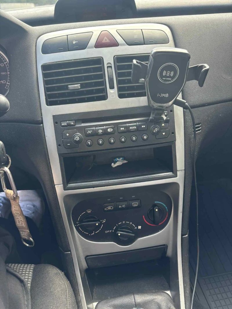 Peugeot 307 1.6 SW diesel, снимка 6 - Автомобили и джипове - 52485929