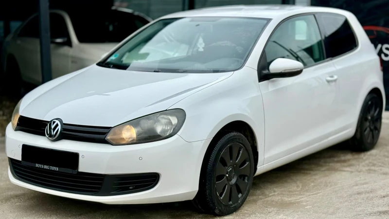 VW Golf БялаПерла* Shadowline* 1.6* TSI* УНИКАТ* , снимка 6 - Автомобили и джипове - 53432707