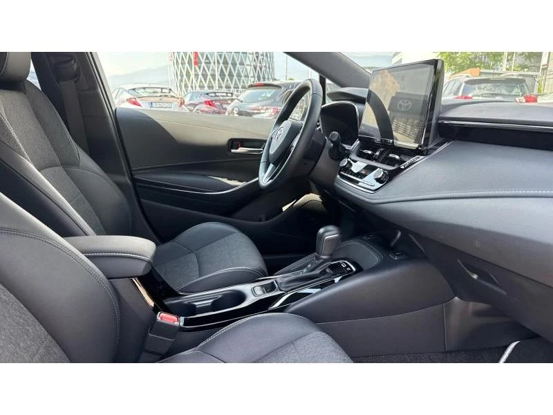 Toyota Corolla HB 1.8 HSD STYLE - изображение 6