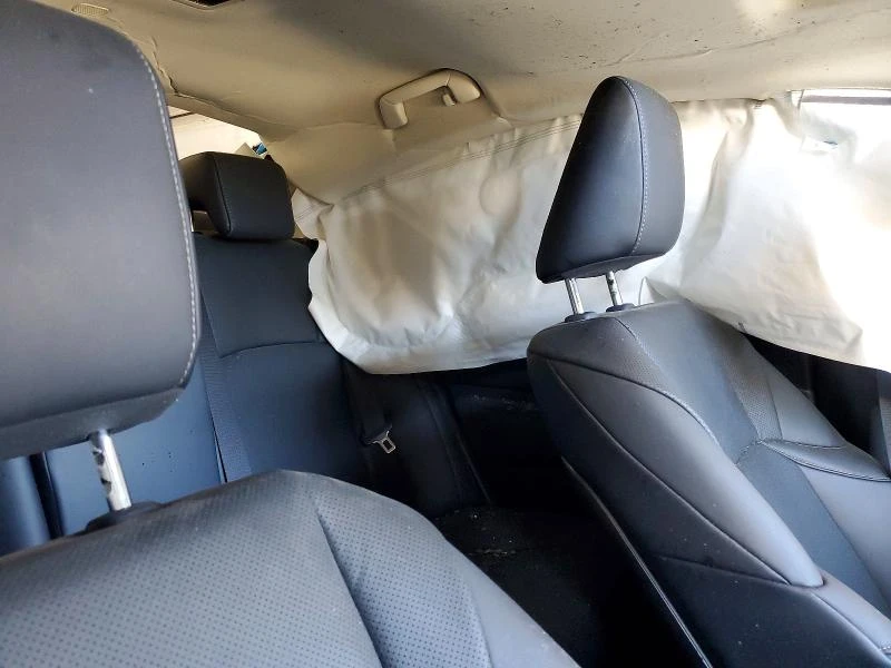 Lexus ES 2.5L 4 Front-wheel Drive, снимка 11 - Автомобили и джипове - 53964284