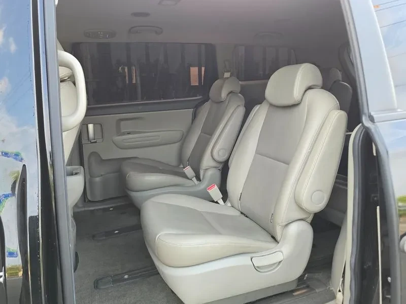 Kia Carnival Carnival 9-Seater Luxury 🔥 ���� �� ����� | Mobile.bg � ����������� 7