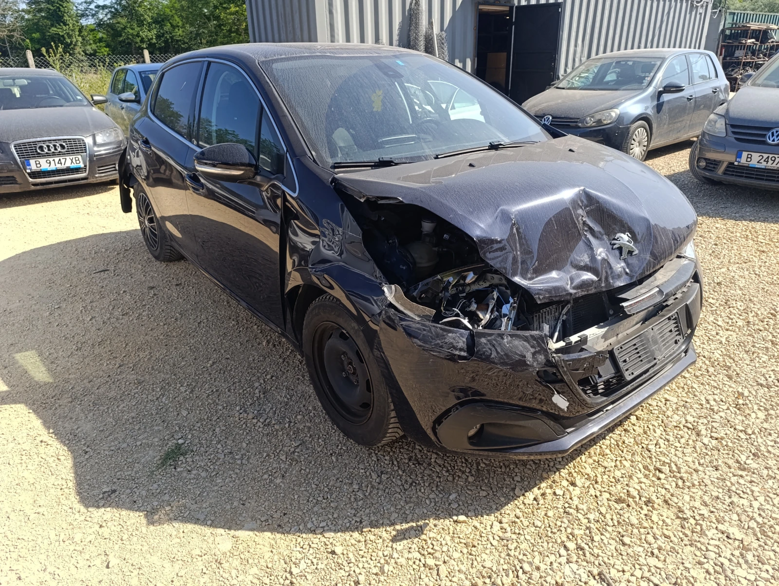 Peugeot 208 1, 2 THP - изображение 2