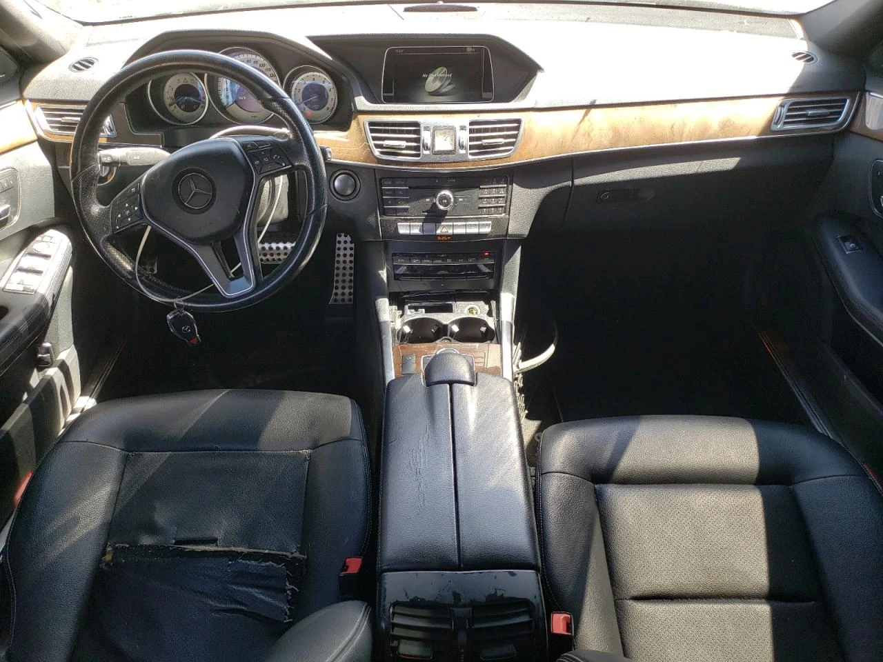 Mercedes-Benz E 350 * Възможност за Лизинг*  - изображение 8