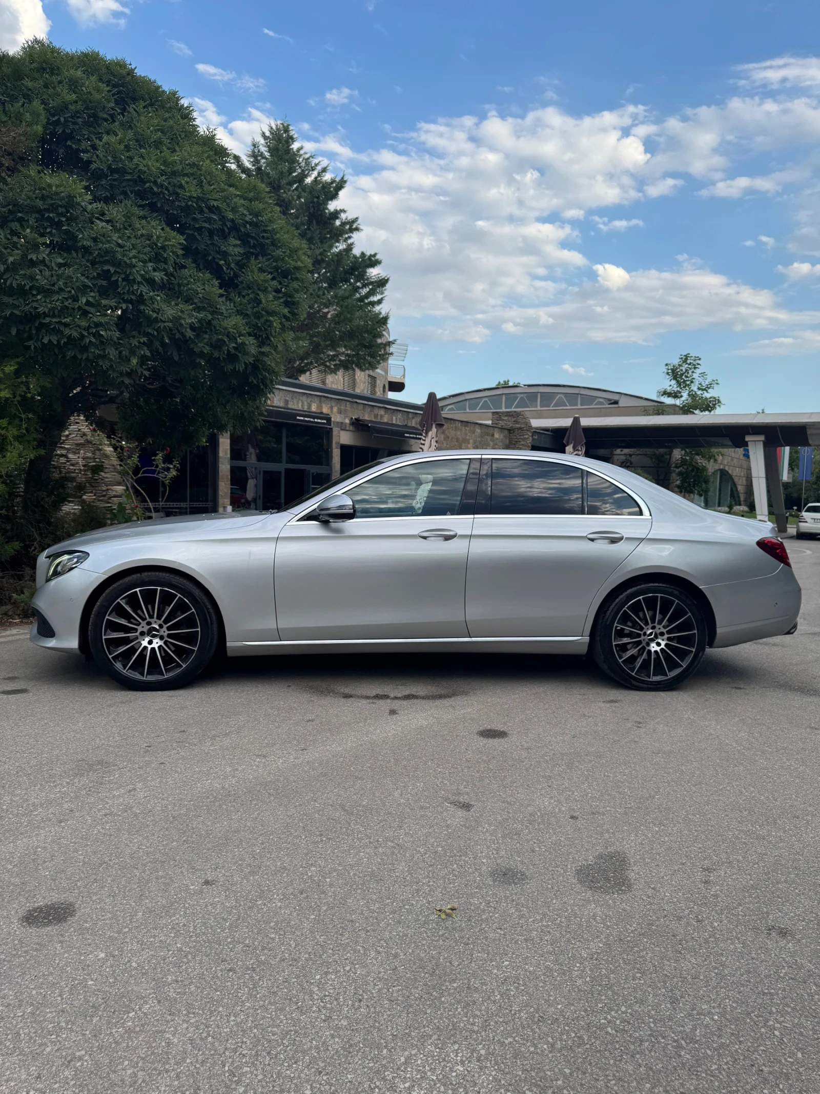 Mercedes-Benz E 220 E220 9G - изображение 4