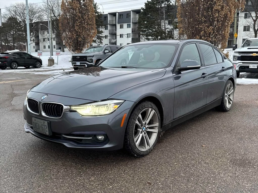 BMW 330 * 330i xDrive * CARFAX *    | Mobile.bg   1