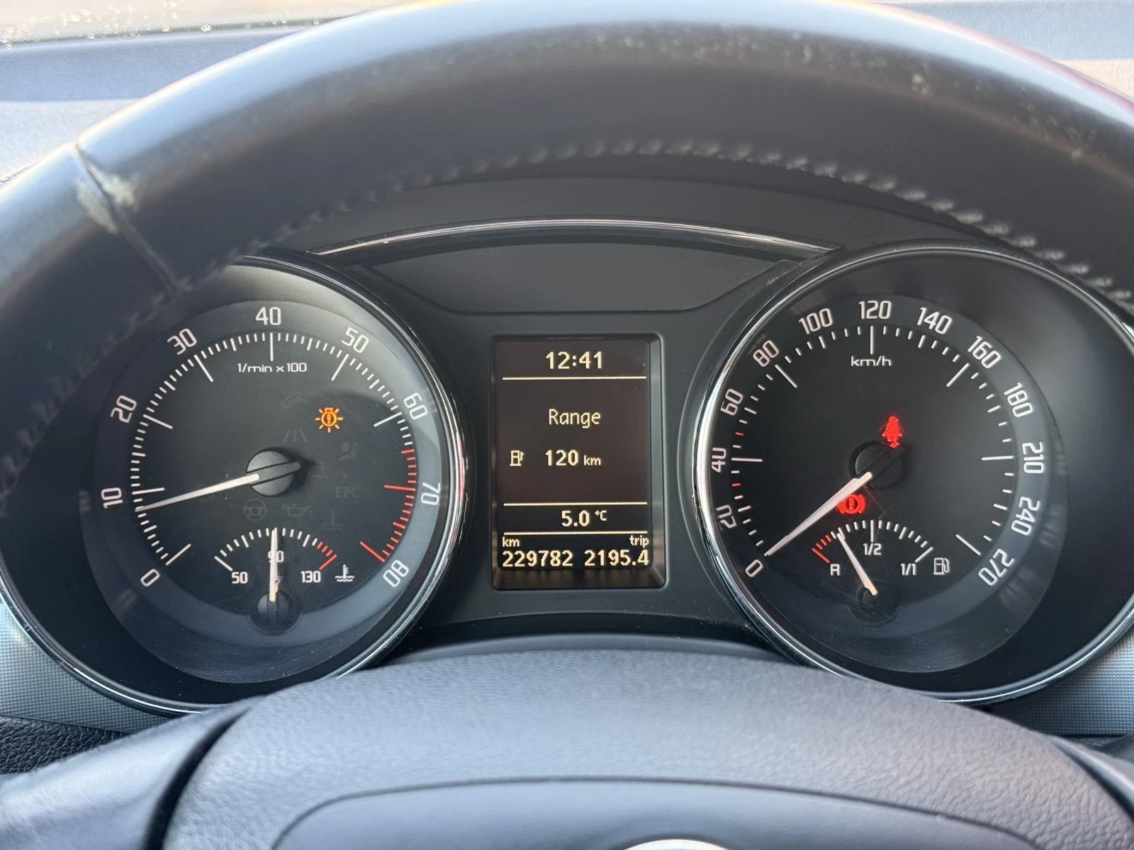 Skoda Superb | Mobile.bg � ����������� 12