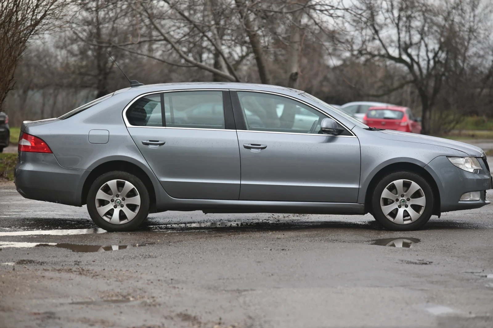 Skoda Superb  - изображение 3