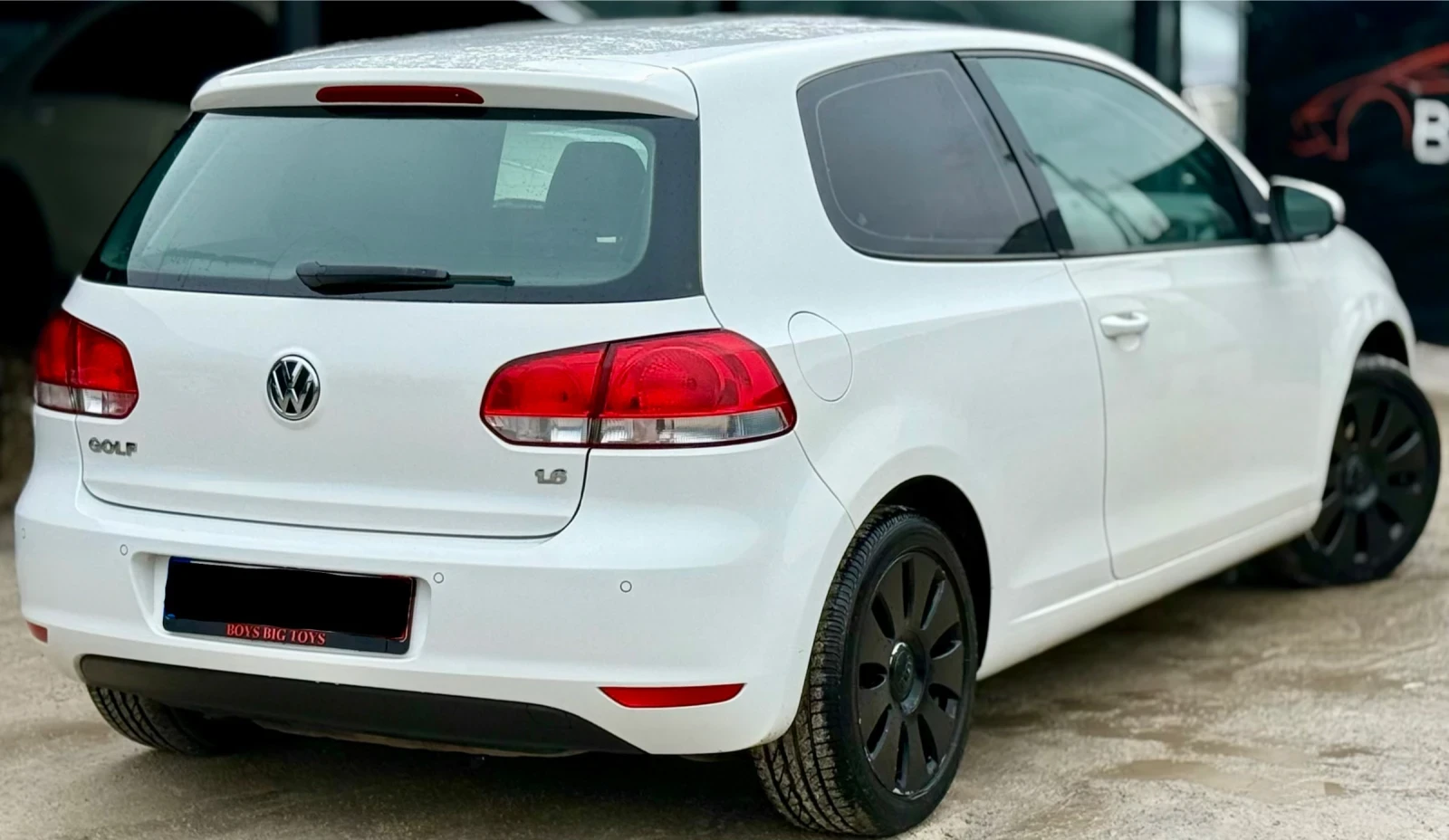 VW Golf БялаПерла* Shadowline* 1.6* TSI* УНИКАТ*  - изображение 10