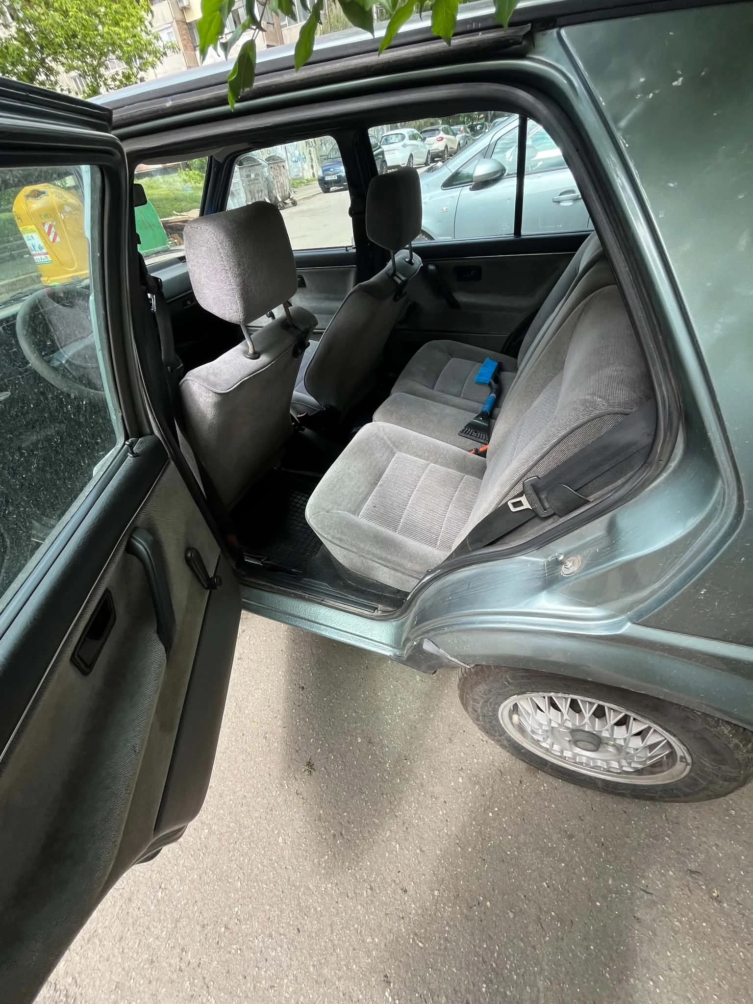 VW Golf, снимка 4 - Автомобили и джипове - 54620195