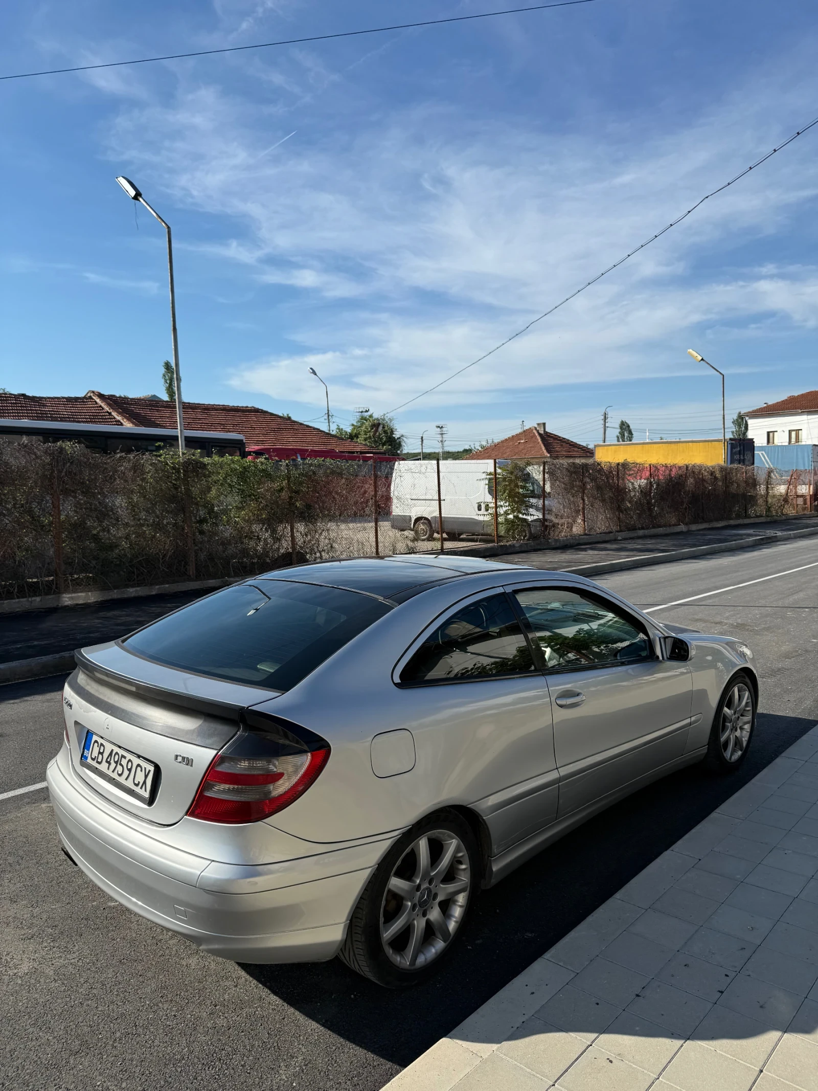 Mercedes-Benz C 220, снимка 5 - Автомобили и джипове - 54856457