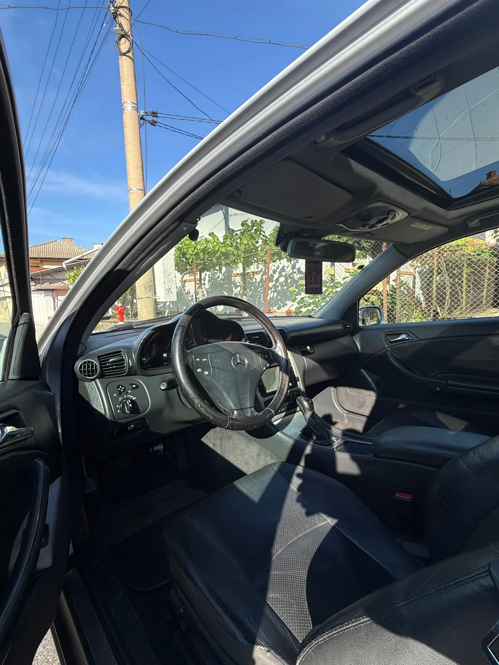 Mercedes-Benz C 220, снимка 8 - Автомобили и джипове - 54856457
