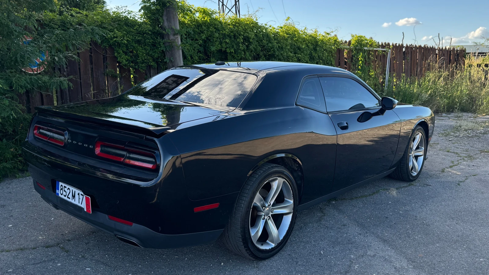 Dodge Challenger 3.6 V6| ПОДГРЕВ| KEYLESS| 8-ZF| РЕАЛНИ КМ| АМЕРИКА, снимка 4 - Автомобили и джипове - 54934780