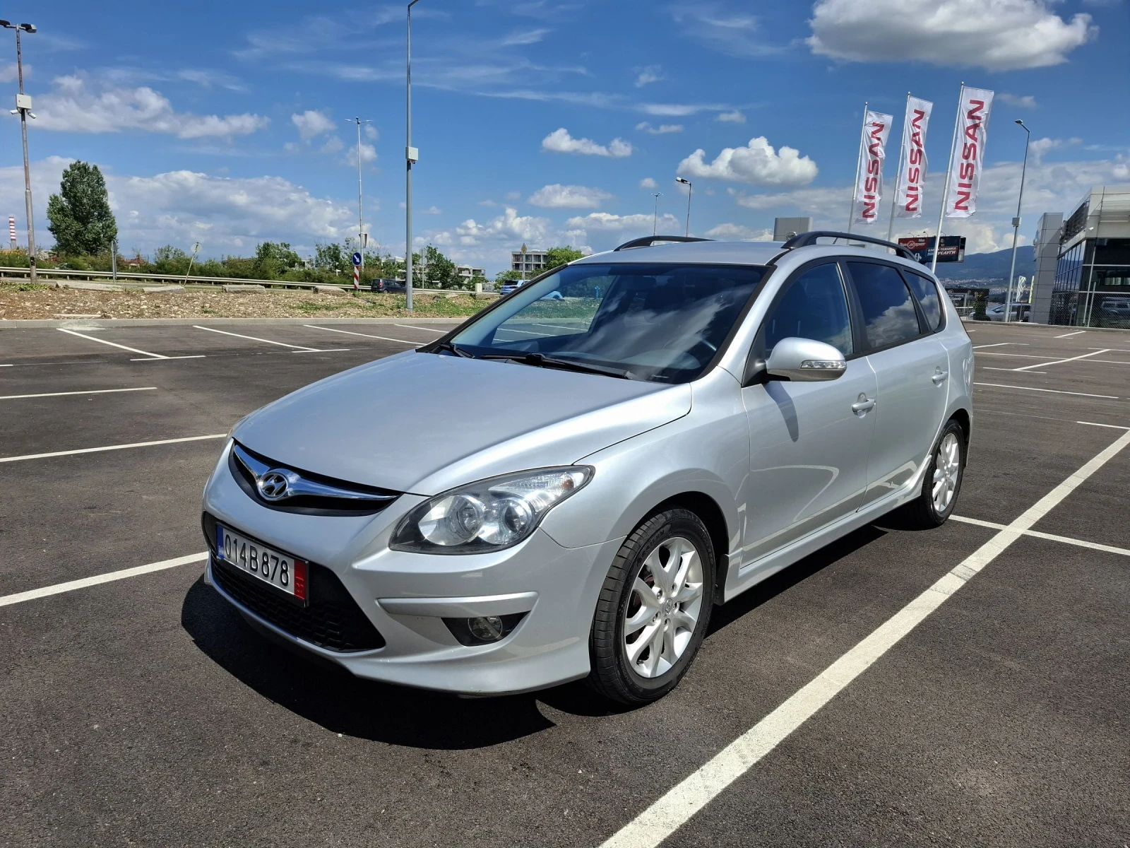 Hyundai I30 1.6, снимка 3 - Автомобили и джипове - 54975674