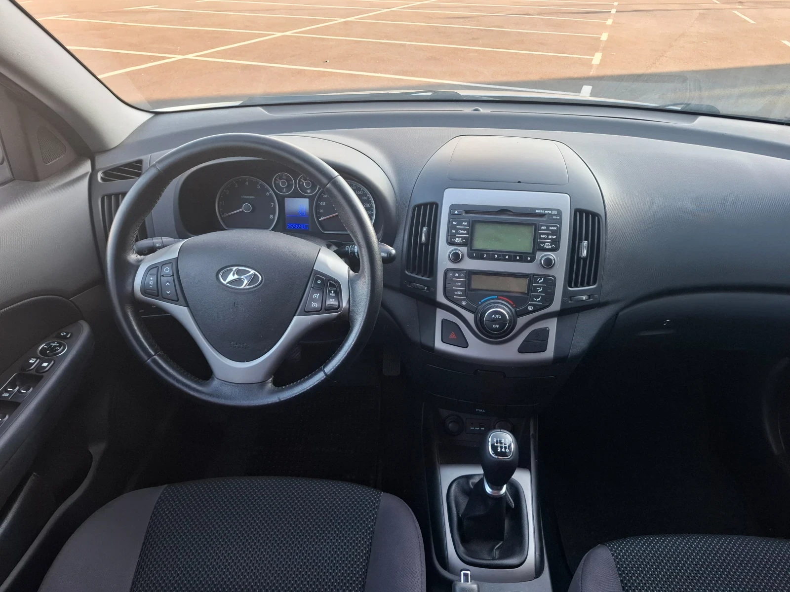 Hyundai I30 1.6 | Mobile.bg � ����������� 10