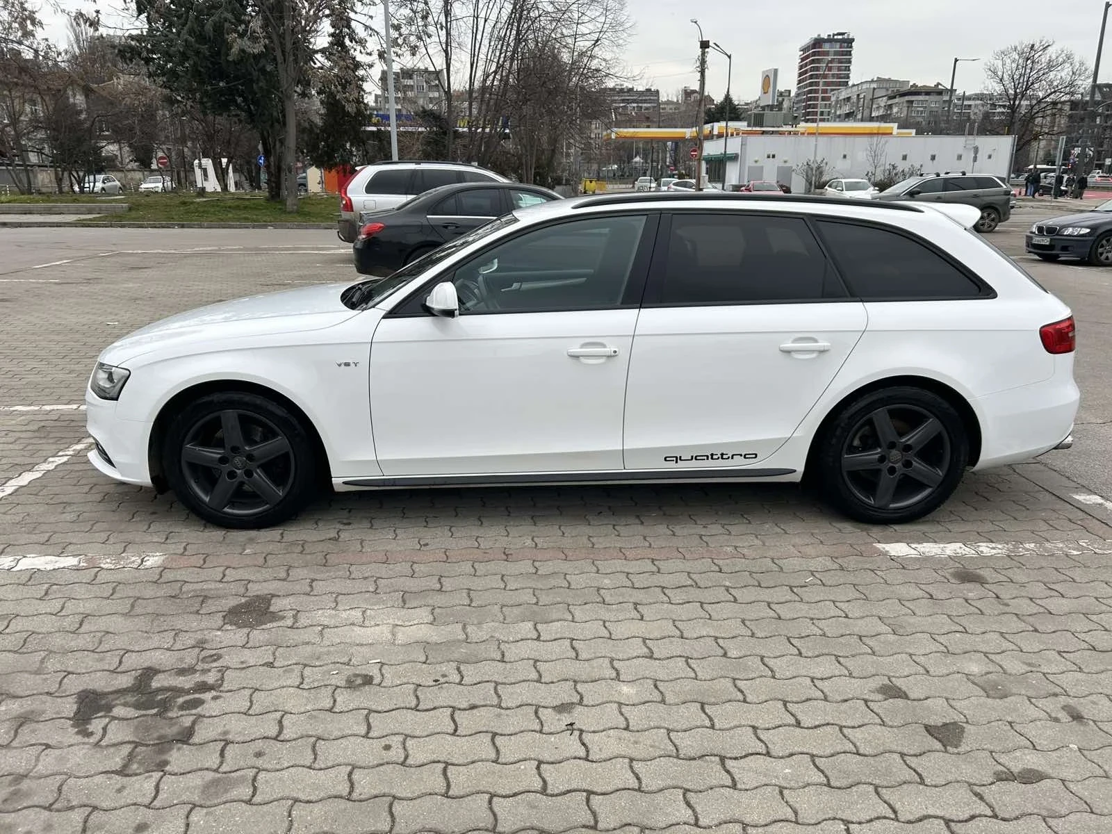 Audi A4, снимка 5 - Автомобили и джипове - 55165615