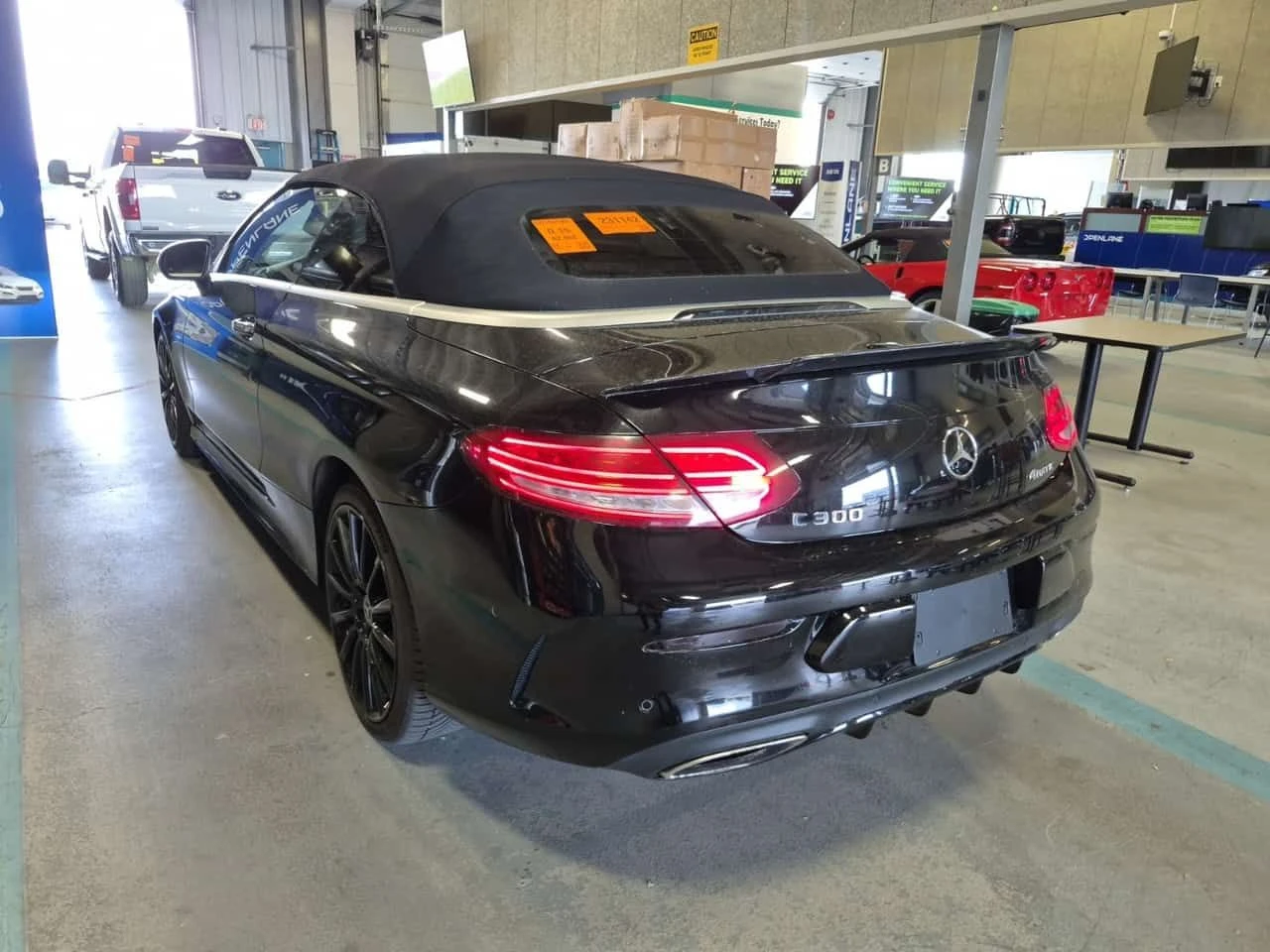 Mercedes-Benz C 300 * Convertible * CARFAX * Без инциденти * , снимка 4 - Автомобили и джипове - 55358921