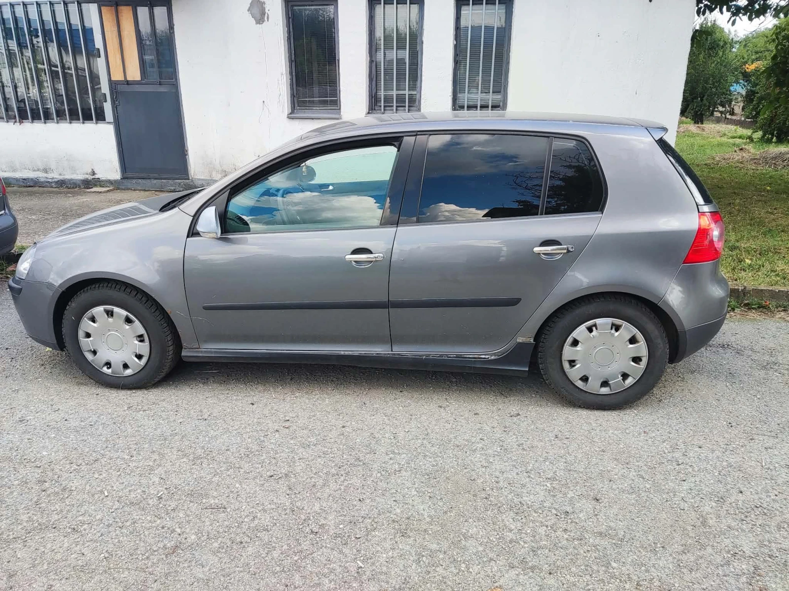 VW Golf 2.0 TDI, снимка 2 - Автомобили и джипове - 55434574
