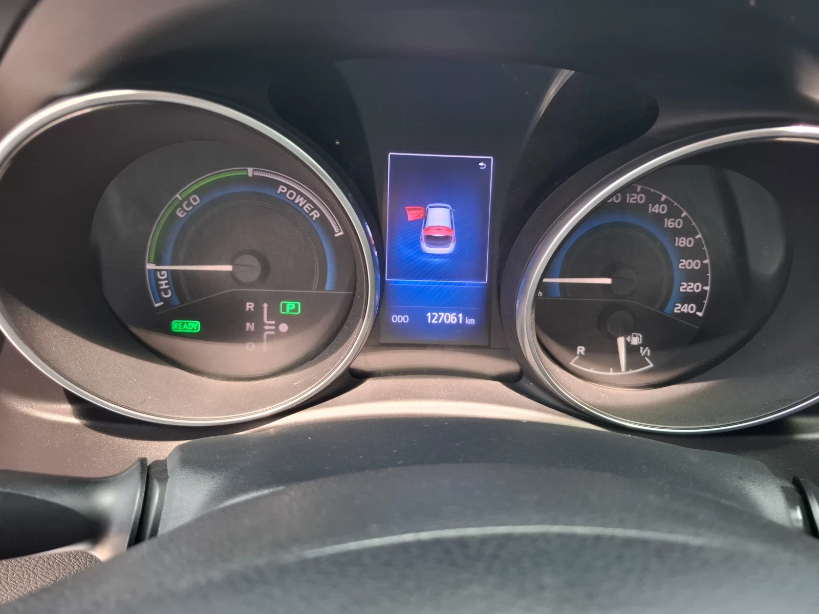 Toyota Auris 1, 8Hybrid-127000km!!!-Facelift!!!, снимка 12 - Автомобили и джипове - 55507378