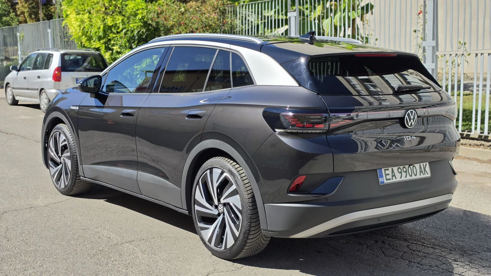 VW ID.4 Гаранция GTX line всички екстри за модела , снимка 7 - Автомобили и джипове - 55988057