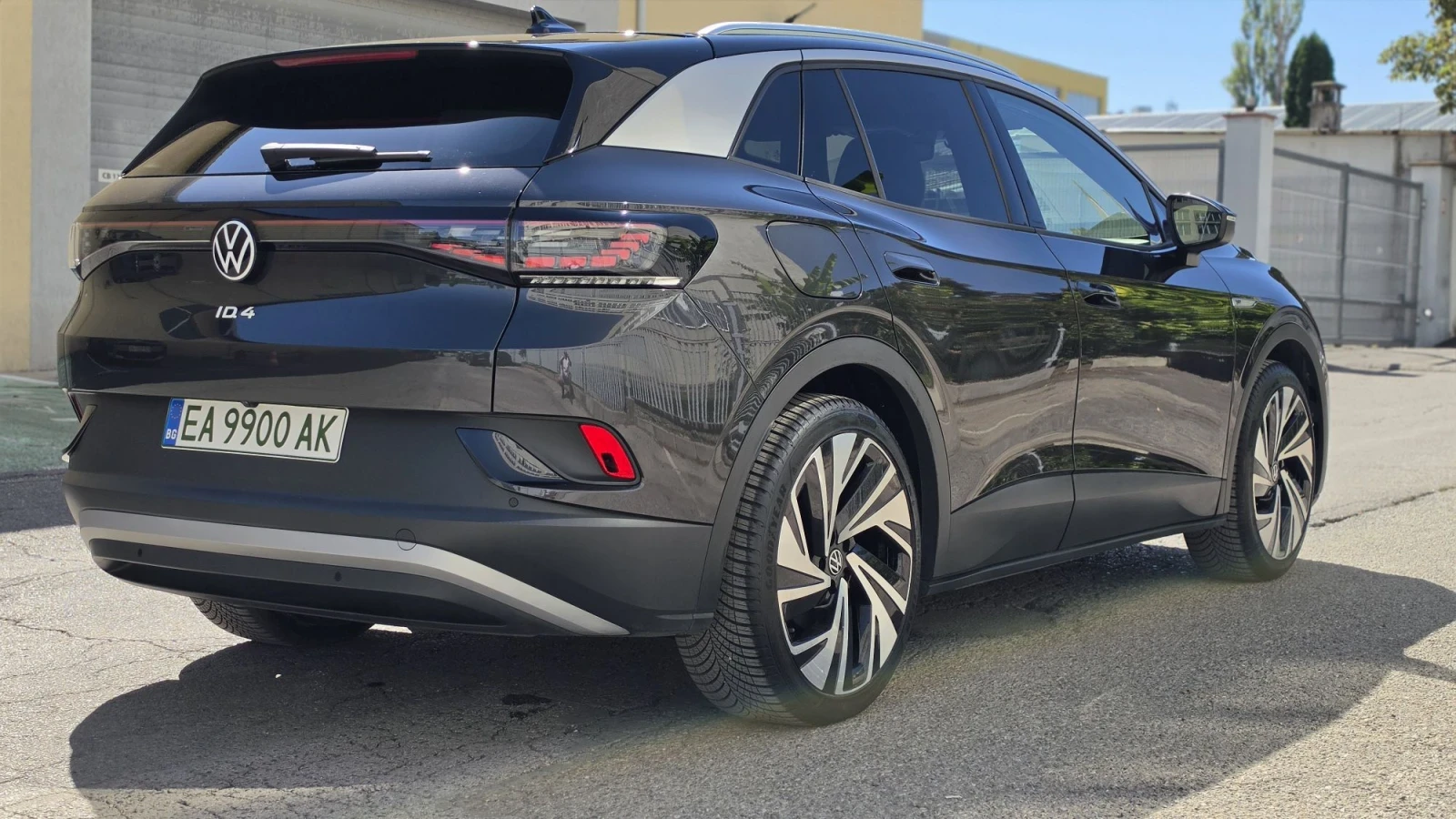 VW ID.4 Гаранция GTX line всички екстри за модела , снимка 5 - Автомобили и джипове - 55988057