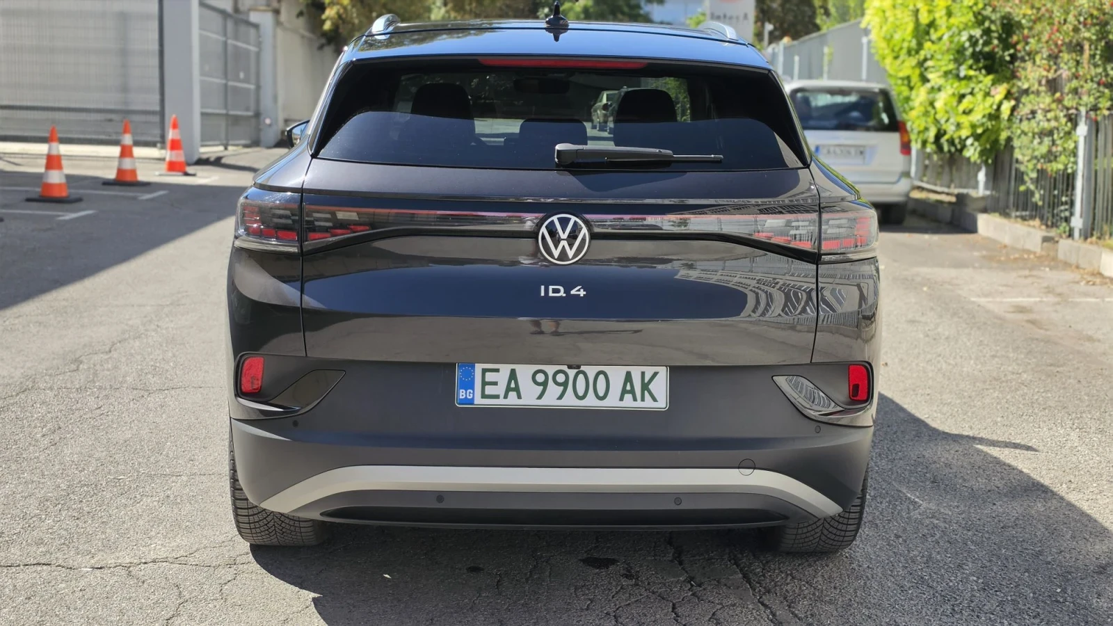 VW ID.4 Гаранция GTX line всички екстри за модела , снимка 6 - Автомобили и джипове - 55988057