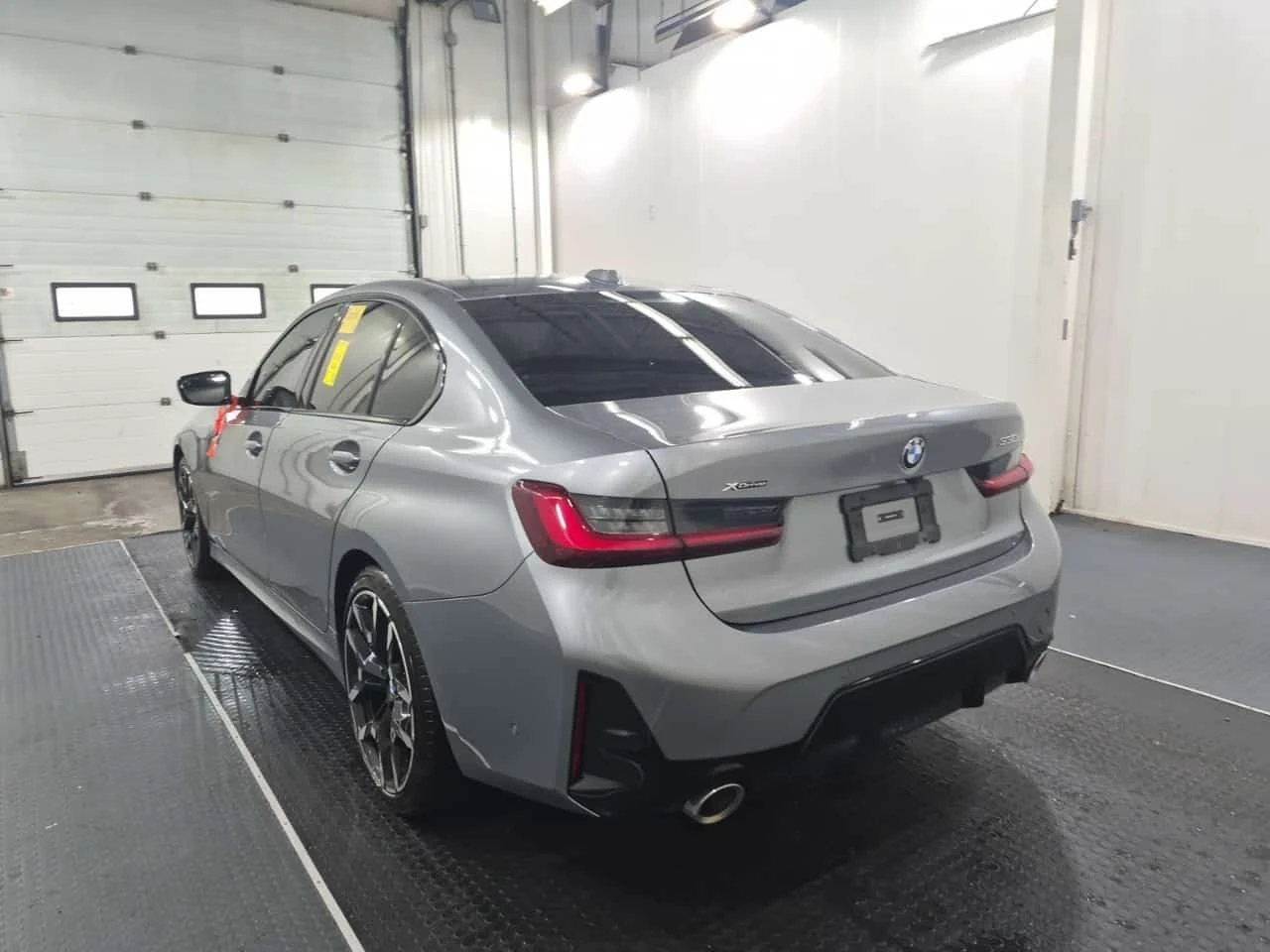 BMW 330 330I XDRIVE  CARFAX, снимка 4 - Автомобили и джипове - 56182104